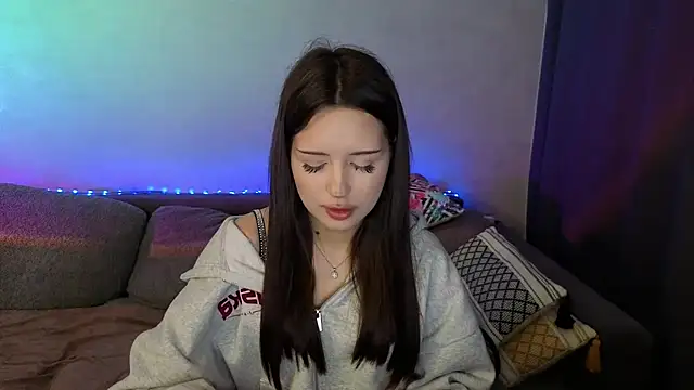 BlackEyesGirl webcam