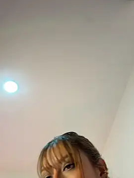 Alison_Ivanova webcam