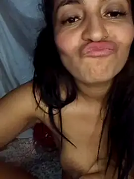 Lia_Phone_ webcam