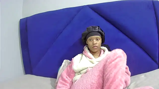 TheSexyBibi webcam