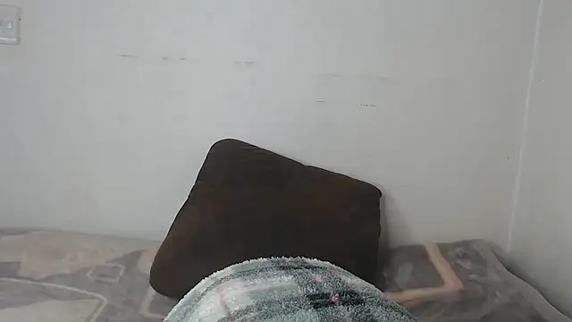 African_Busty webcam