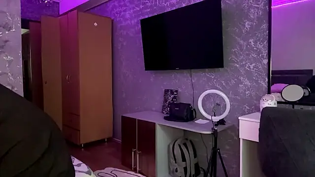 LexaLuxgrey webcam