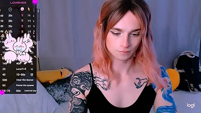 Alice_Hells webcam