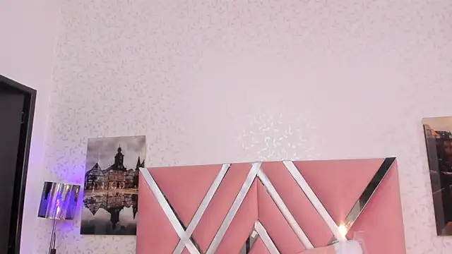 aniemorningstar webcam