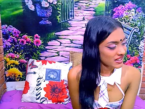 webcam chat room IndianPretty14u2Luv