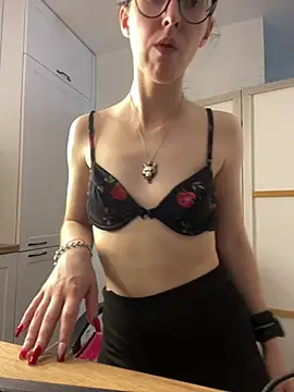 MartiniiSelenna webcam