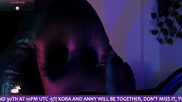 Anny_Kiitty webcam