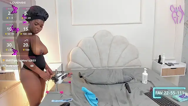 Yasminbrattz webcam