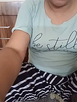 ritvi_singh webcam