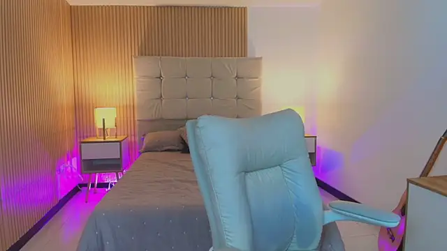 Baby_Venuss webcam