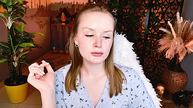 VivienLeeigh webcam