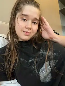 HornyGirlH webcam