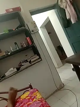 Delhi_boy2 webcam