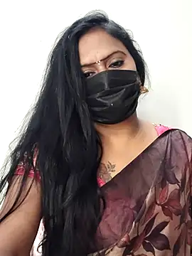 Meera_mia webcam
