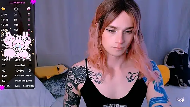 Alice_Hells webcam