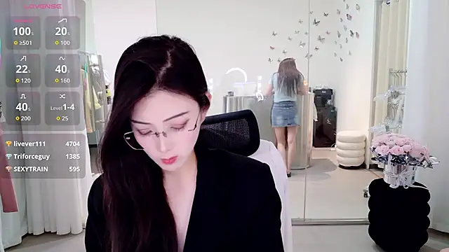 yangyang-777 webcam