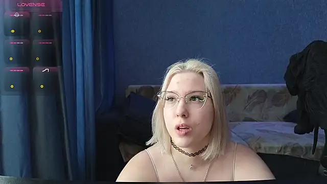 HotBrandyX webcam