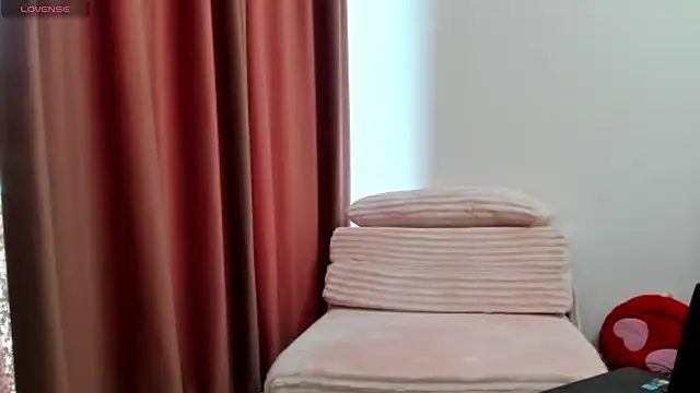 BlowYourMindd webcam