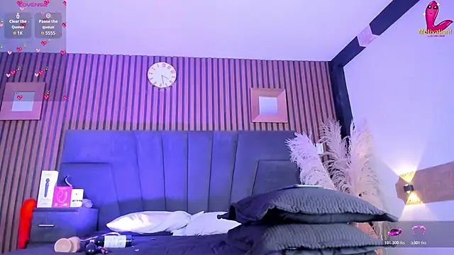 BritanyBrown_ webcam