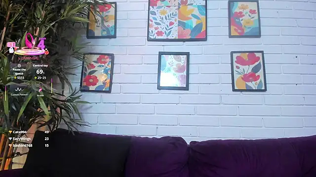 Micaela_Jhones webcam