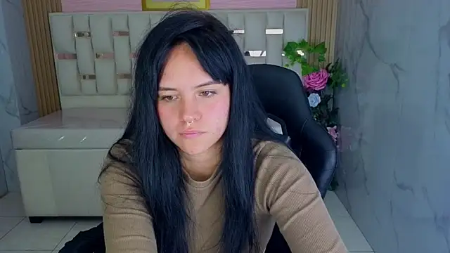sarita_09_s webcam