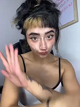 baby_akuma webcam
