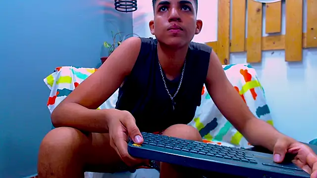 Lukaz_Caballero webcam