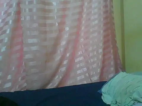naughty-slender webcam