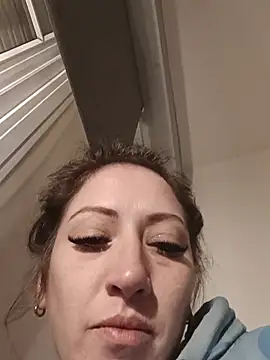 Luucy-Fer webcam