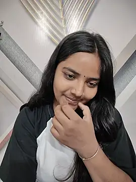 Arshu_143 webcam
