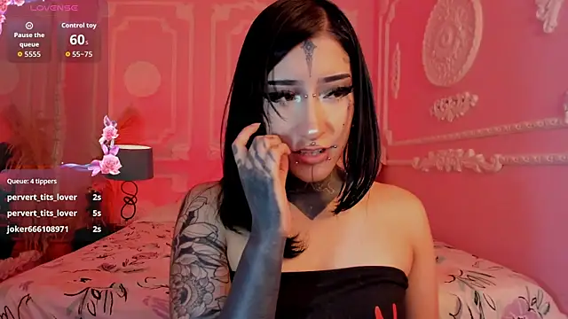 Kat_VonDe webcam