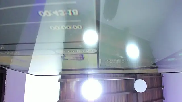 LezyTompson webcam