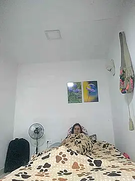 Cameron_puppy webcam