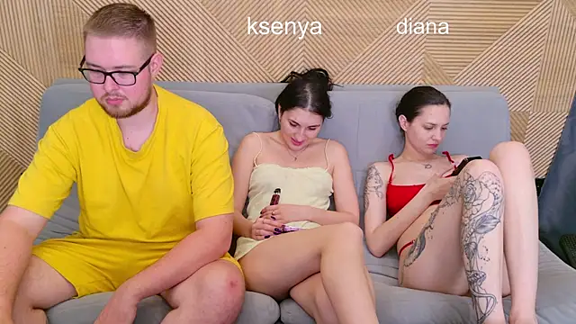 ksenny (G young) - threesome sex + creampie
