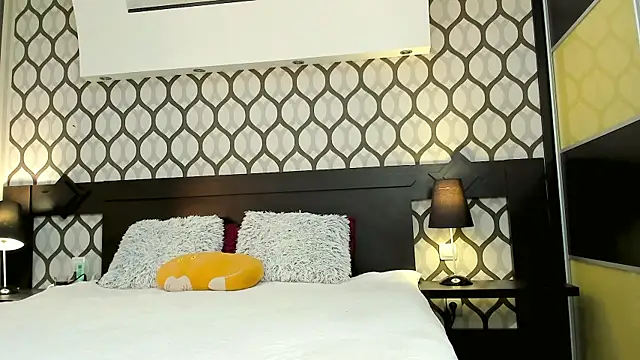 BrunetteKaty webcam