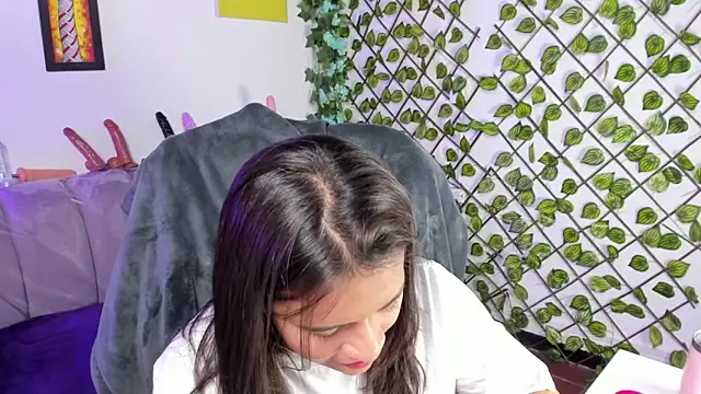 Amy_hoy69 webcam