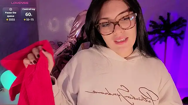 caroline_1s