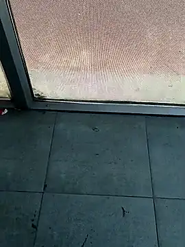 oneeyedwonder96 (Ask my age) - Flash and CUM IN BUSSTOP