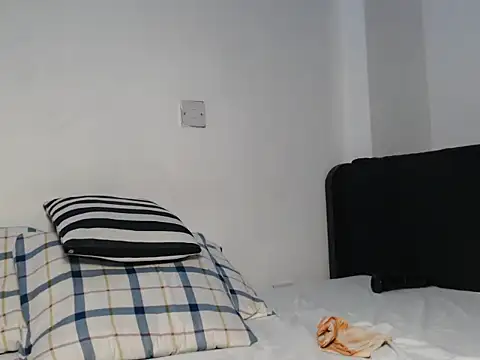 The_nuser webcam