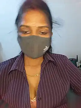 YALINITWO7_TAMIL webcam