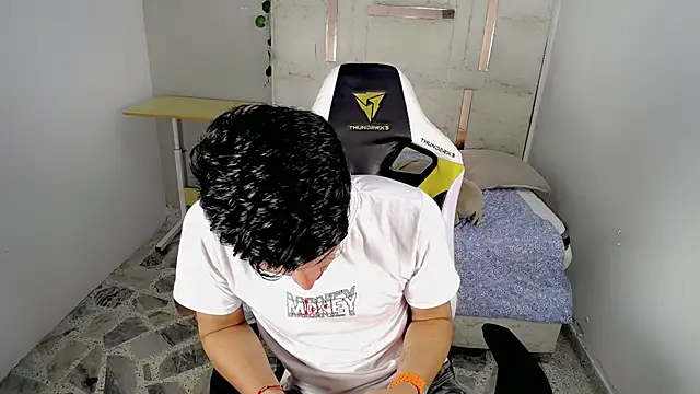 Nyc_bbyboy webcam