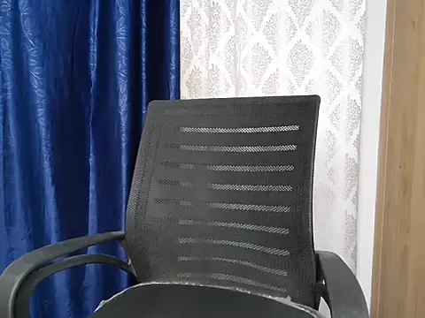 dasydoll (F teen) - ass show
