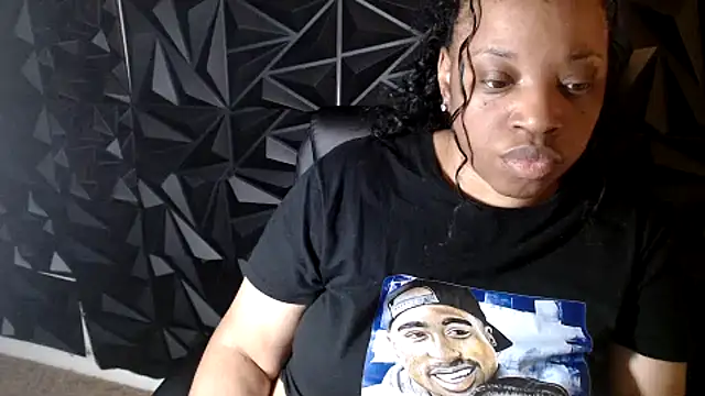 Sexymona1218 webcam