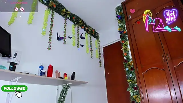ElikoLanny_ webcam