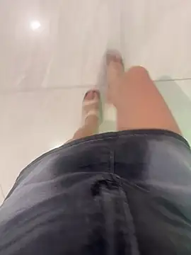 yimisun01 live sex cam