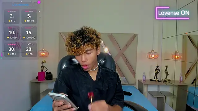 Anyelo_Twink