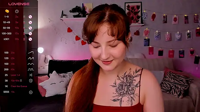 velvet_cherry_ webcam