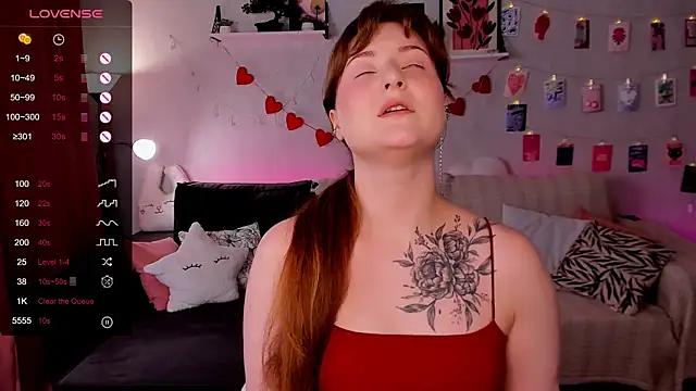 velvet_cherry_ webcam