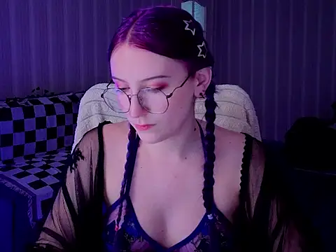 violet-siren-x webcam