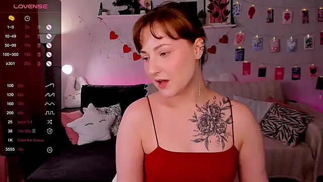 velvet_cherry_ webcam